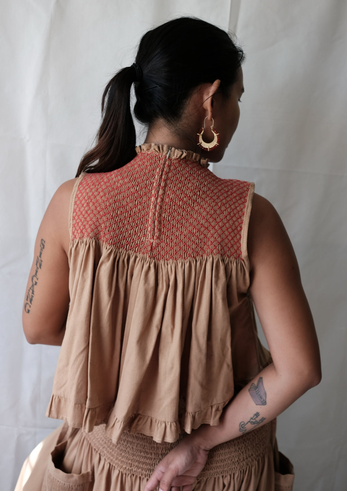 blaire top - stonewashed linen, khaki