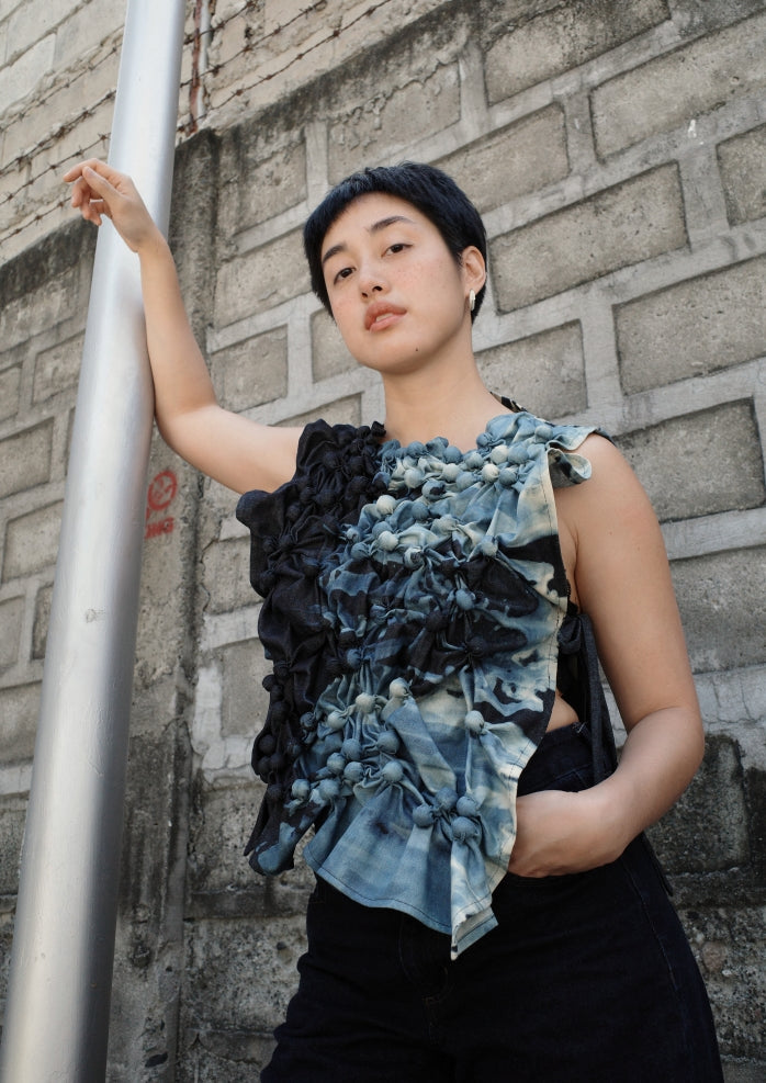 bubble bib - acid-washed, black