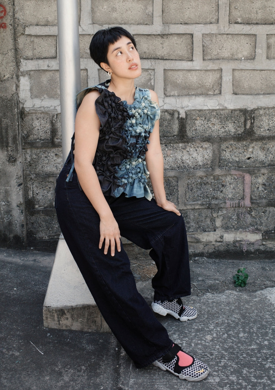 bubble bib - acid-washed, black