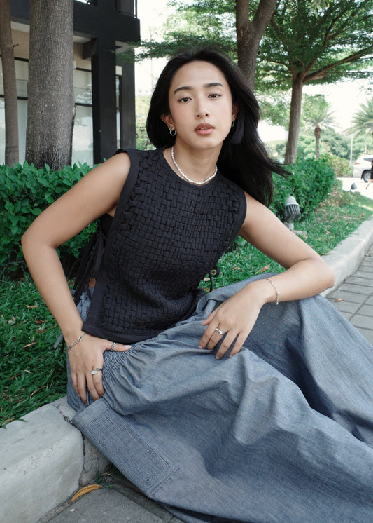 weave bib - stonewashed linen, black