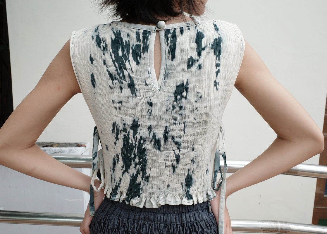 helen bib - dyed, green