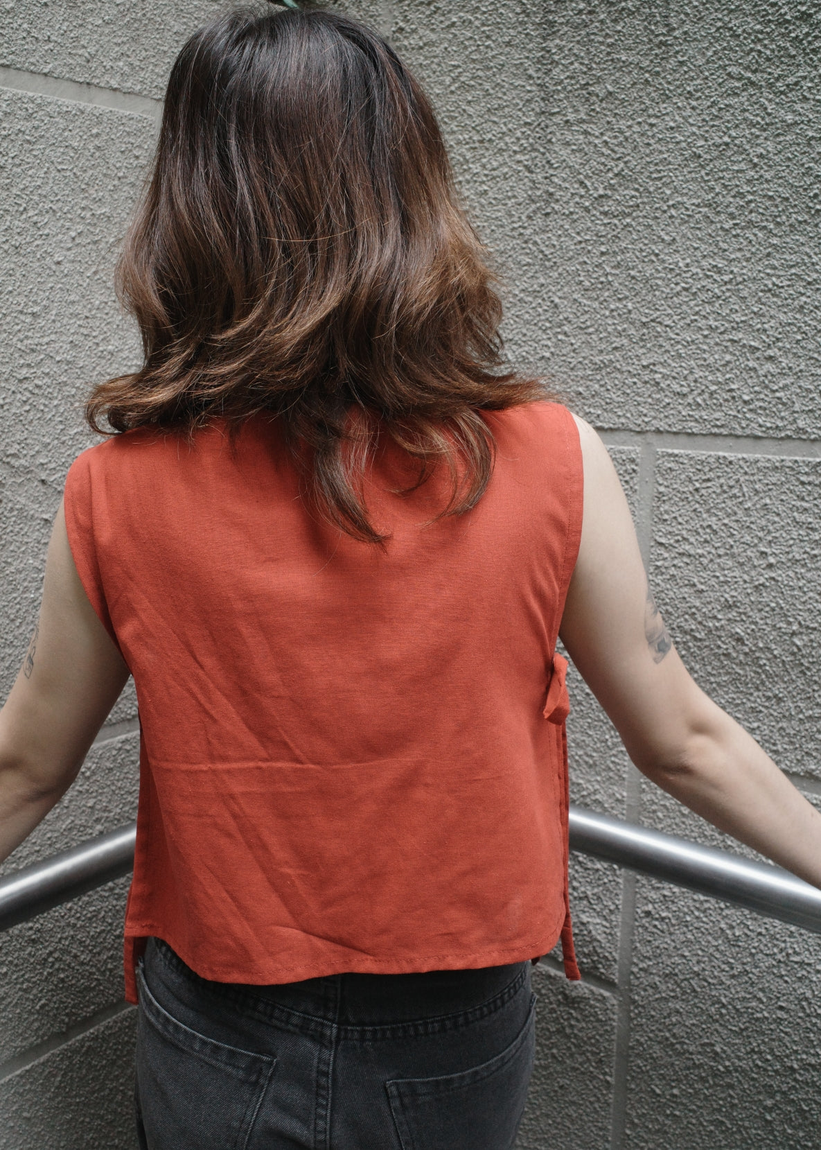 bubble bib top - stonewashed linen, maroon
