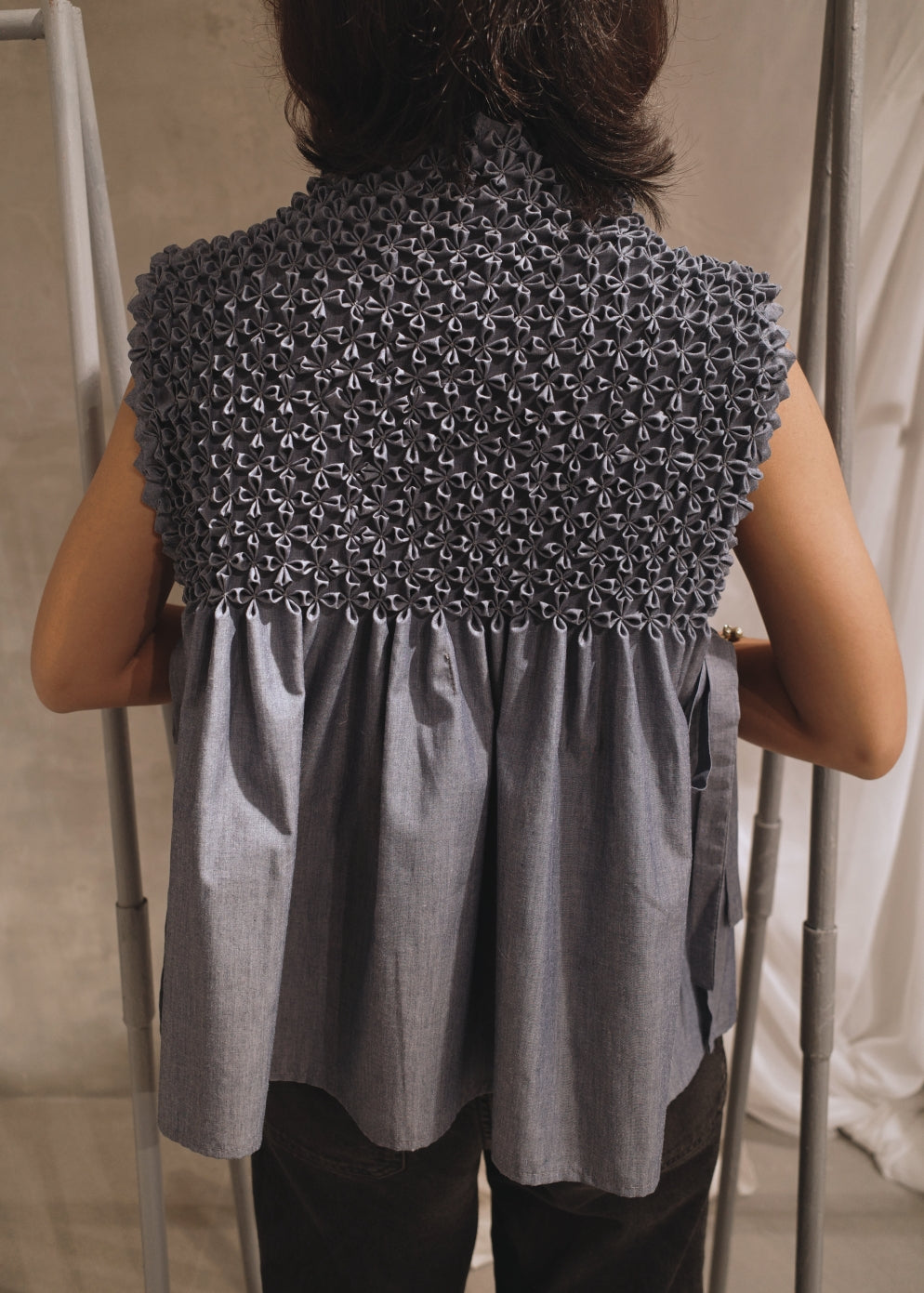 bloom bib top - light blue chambray