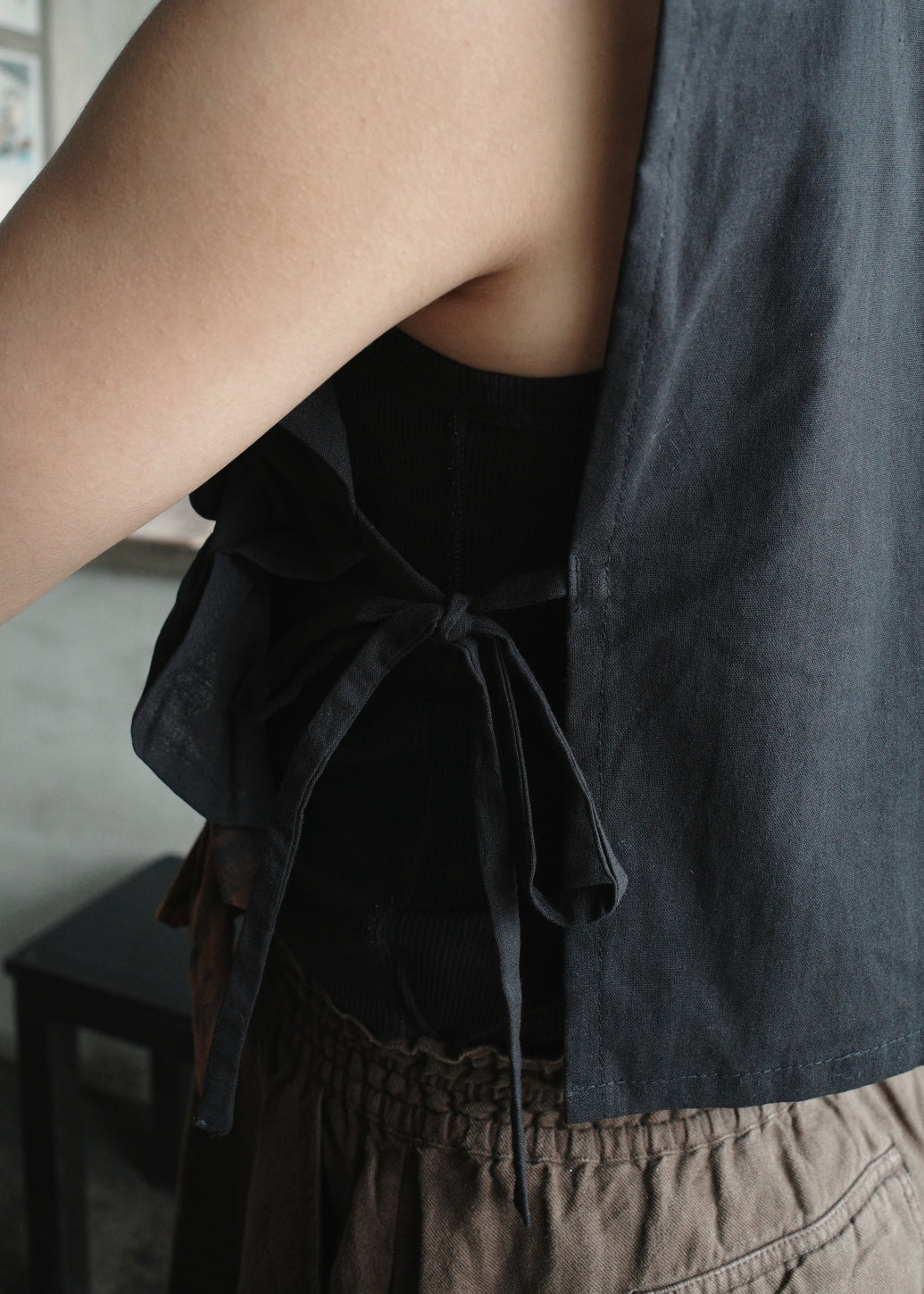 bubble bib top - black, dyed bottom