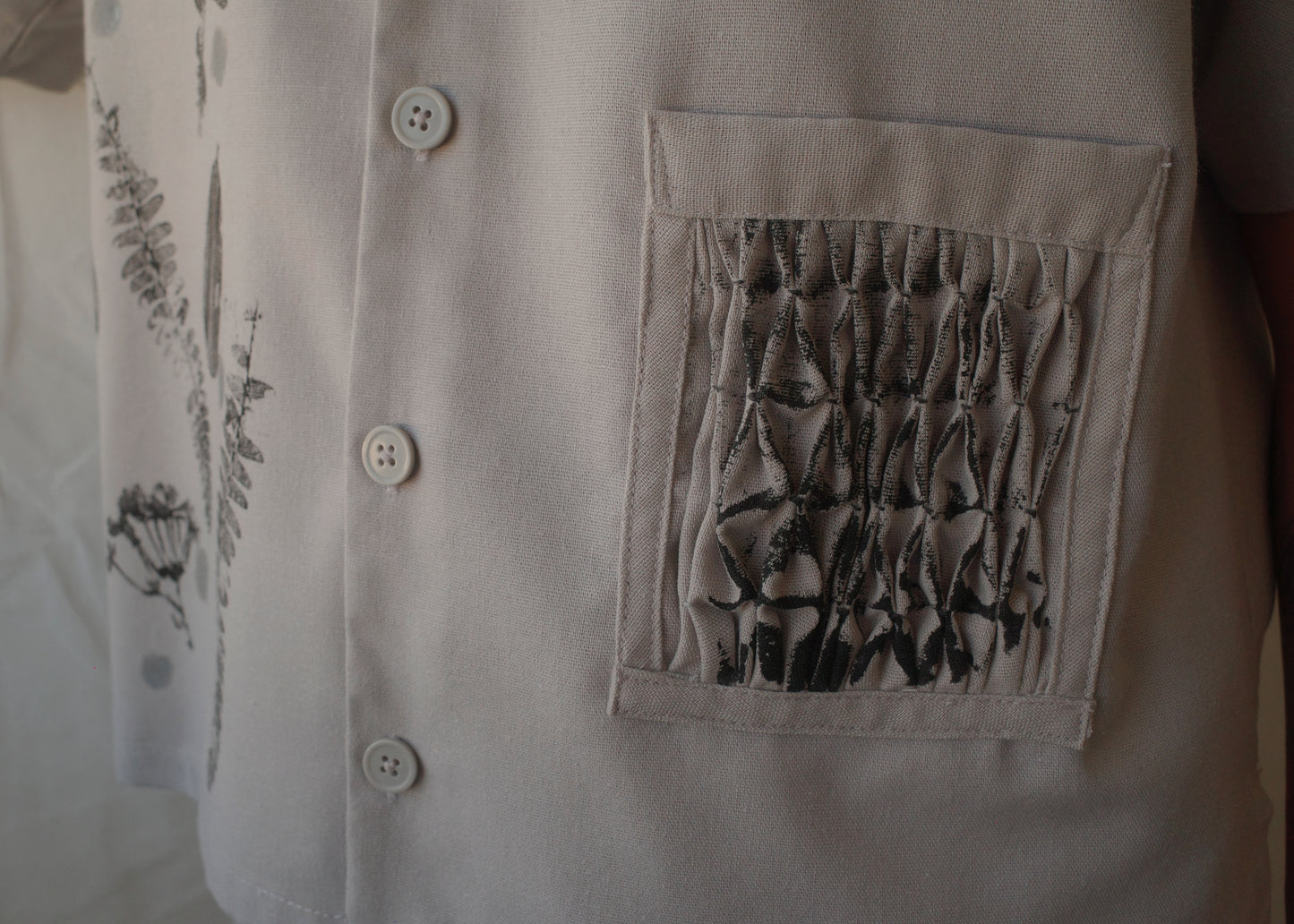 leaf shirt - gray