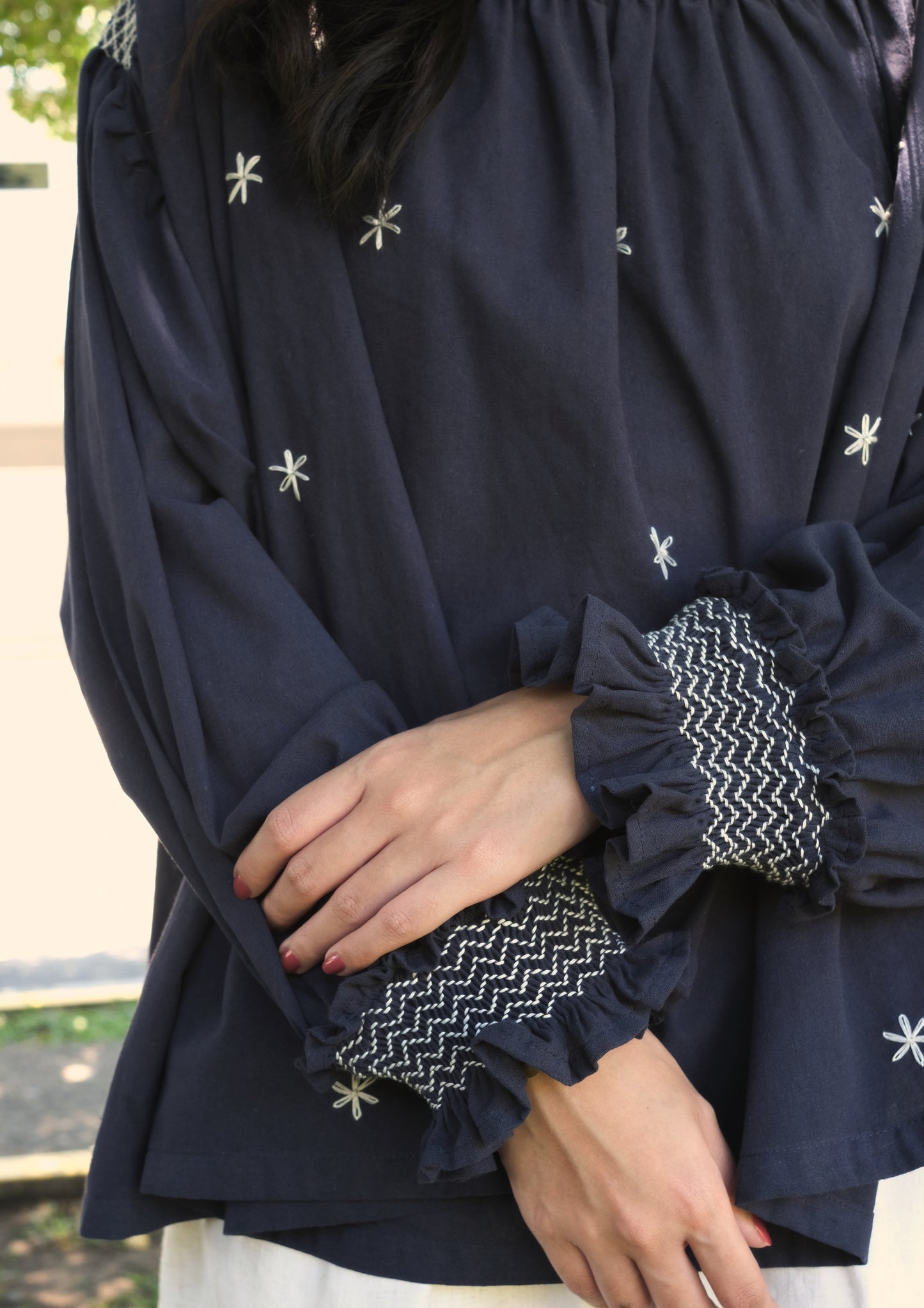 bea blouse deluxe - navy blue