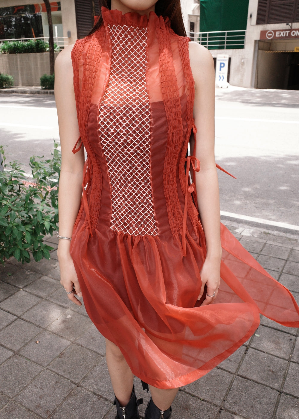 bighani bib dress - matte organdy, maroon