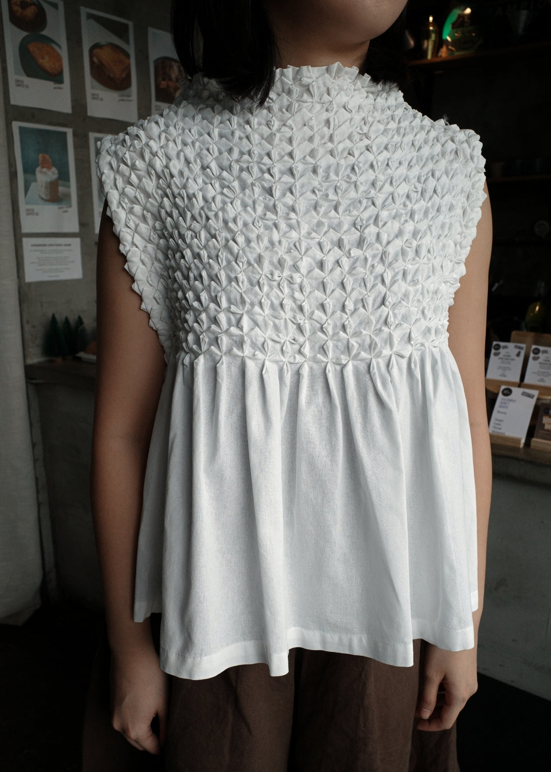 bloom bib top - stonewashed linen, white