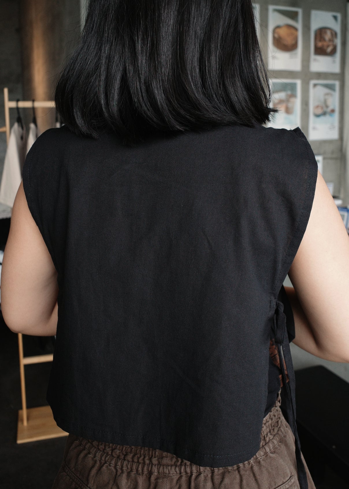 bubble bib top - black, dyed bottom