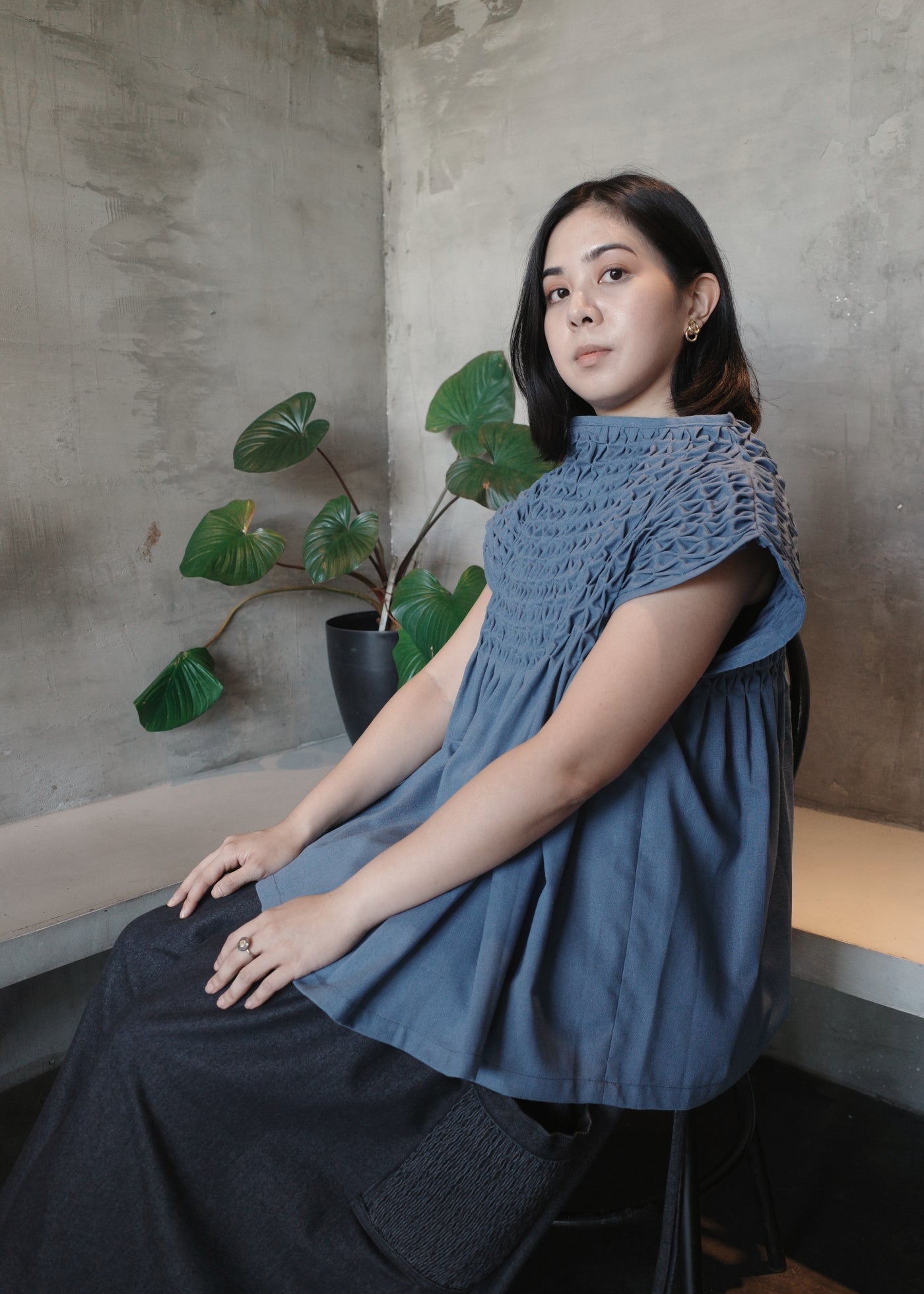 lily top - denim colored linen