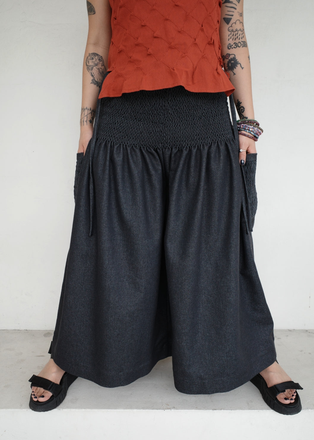 isa pants - soft maong, black