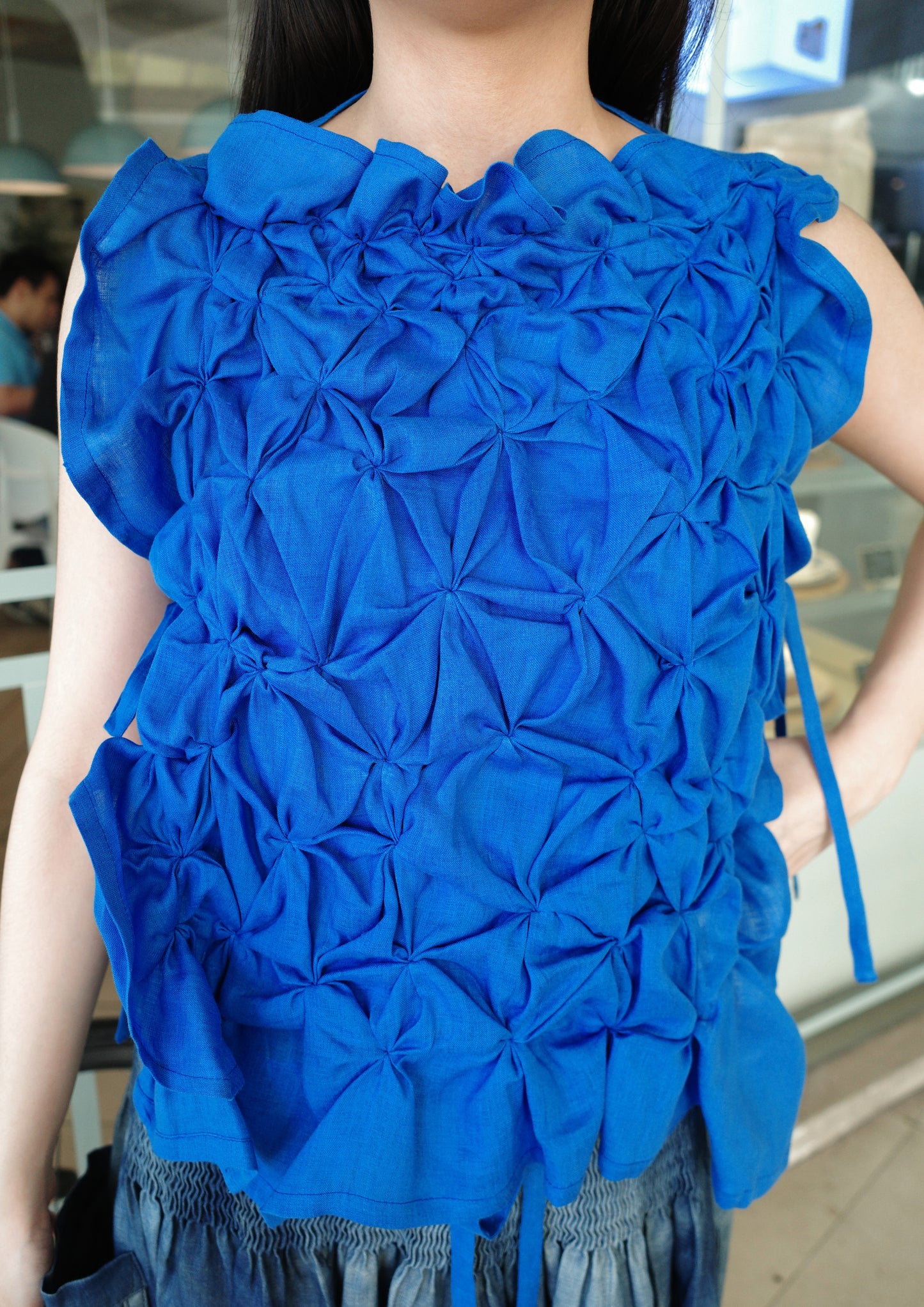 pucker bib- royal blue