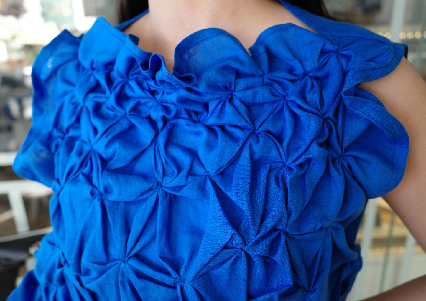 pucker bib- royal blue